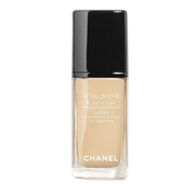 Product Chanel Vitalumiere Radiant Moisture-Rich Fluid Founda